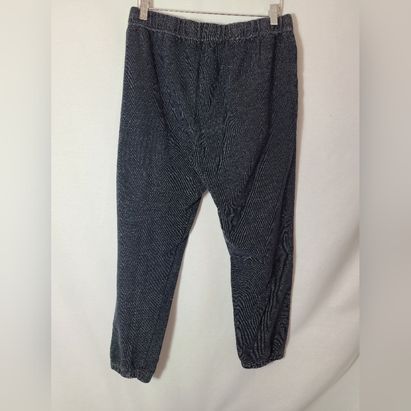 ROOTS track pants - Size medium - Picture 2 of 2